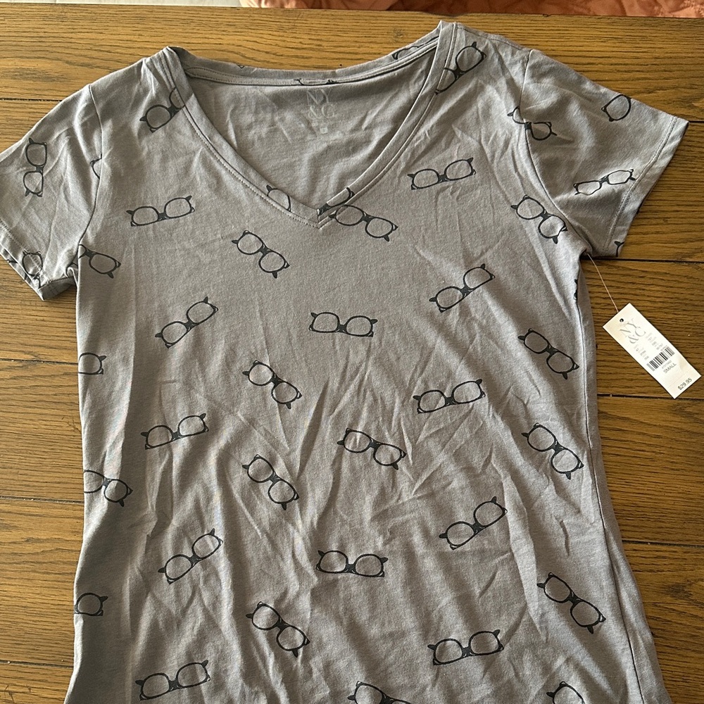Gray V-Neck Tee with Black Eyeglasses Print